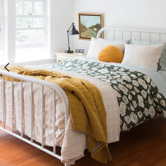 Schoolhouse Blooming Field King Duvet Cover - Picture 2 of 5